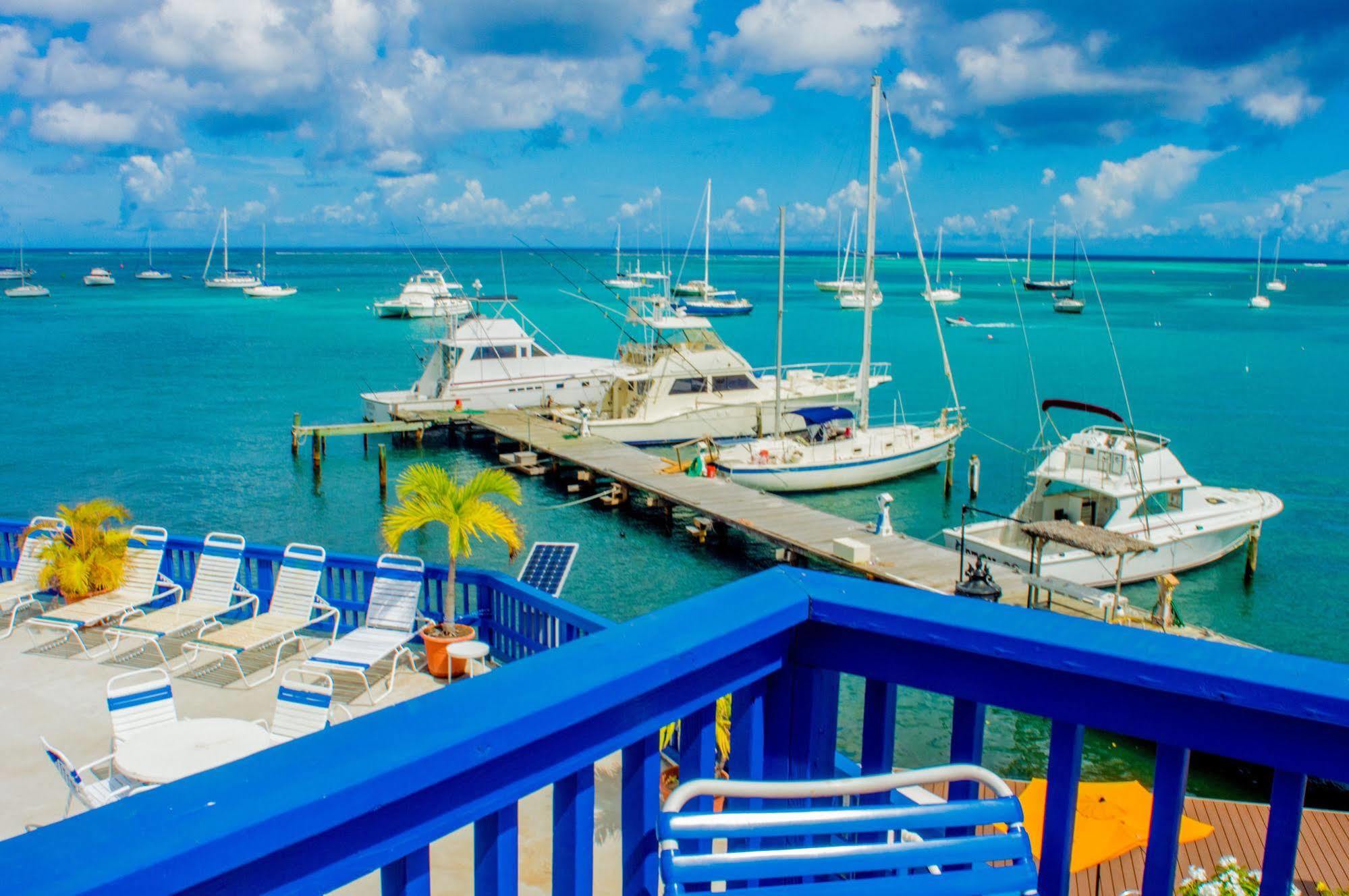 Holger Danske Hotel Christiansted Exterior photo